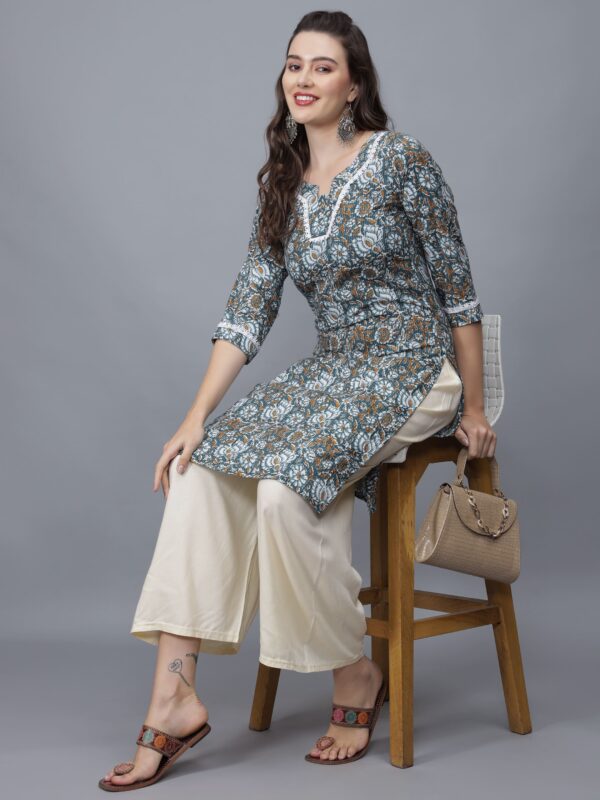 Women's Printed Pure Cotton Straight Kurta- etraana.com