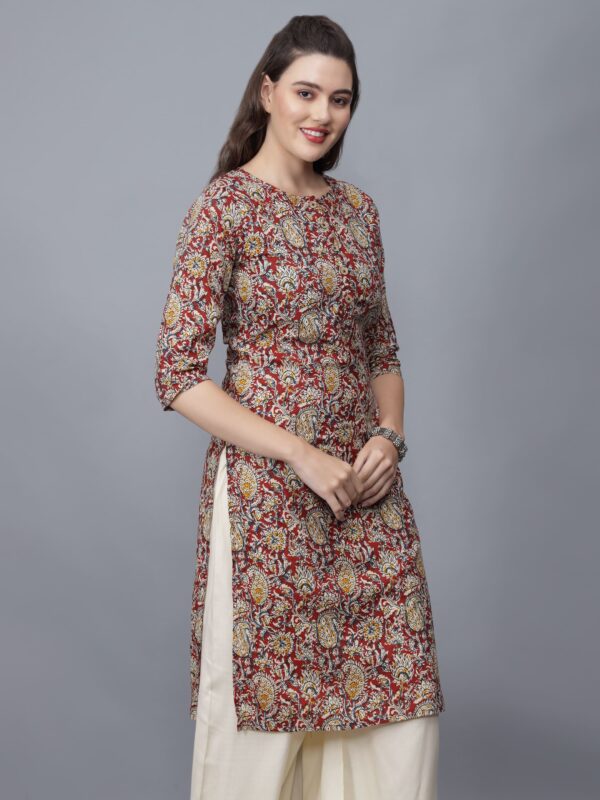 Women Floral Print Pure Cotton Kurta side - Etraana