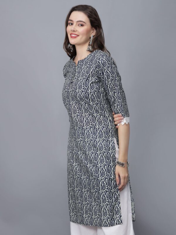 Women's Blue Floral Print Pure Cotton Straight Kurta - etraana.com