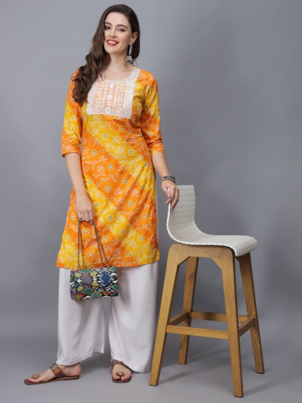 Women's Neck Design Bandhani Print Cotton Kurta - Etraana.com