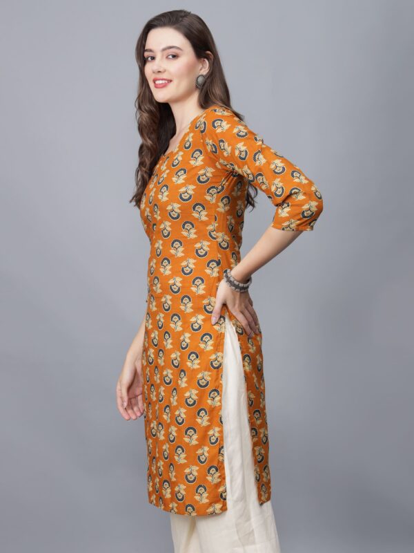 Women's Mustard Round Neck Cotton Kurta - Etraana.com