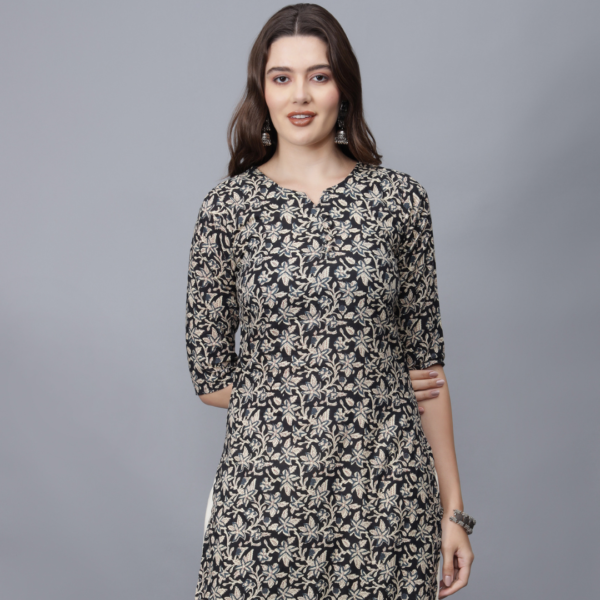 Women's Black Floral Print Pure Cotton Kurta - Etraana