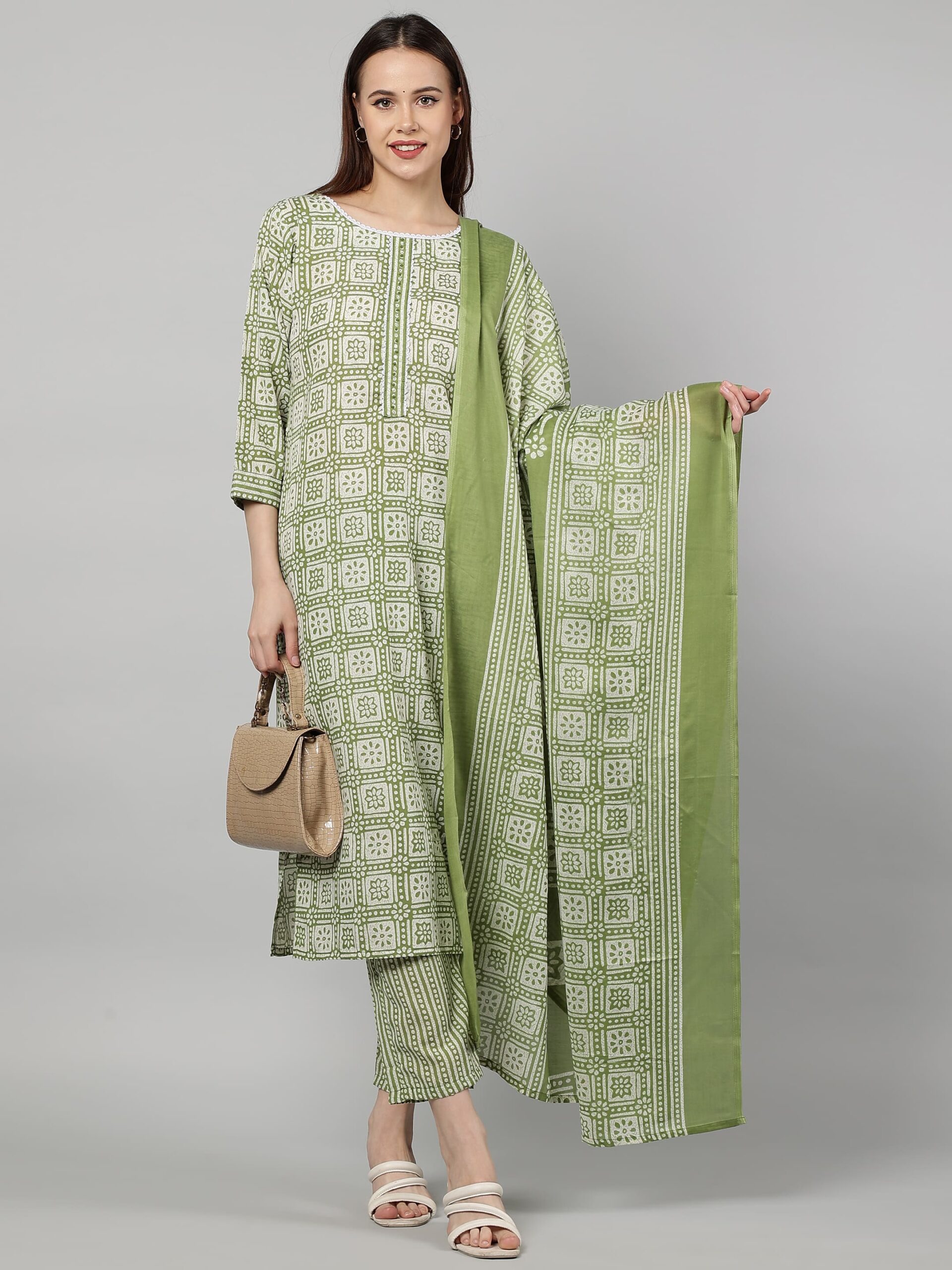 Womens Green Cotton Kurta Dupatta Set - Etraana
